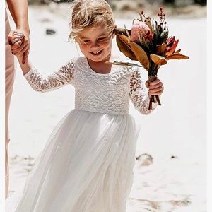 Little Girls white dress size 9/10